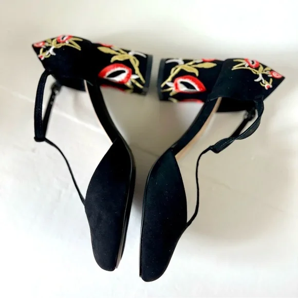 Chelsea-Crew Frenchie Black Faux Suede Chunk Heels Sz US 7 - Picture 7 of 13